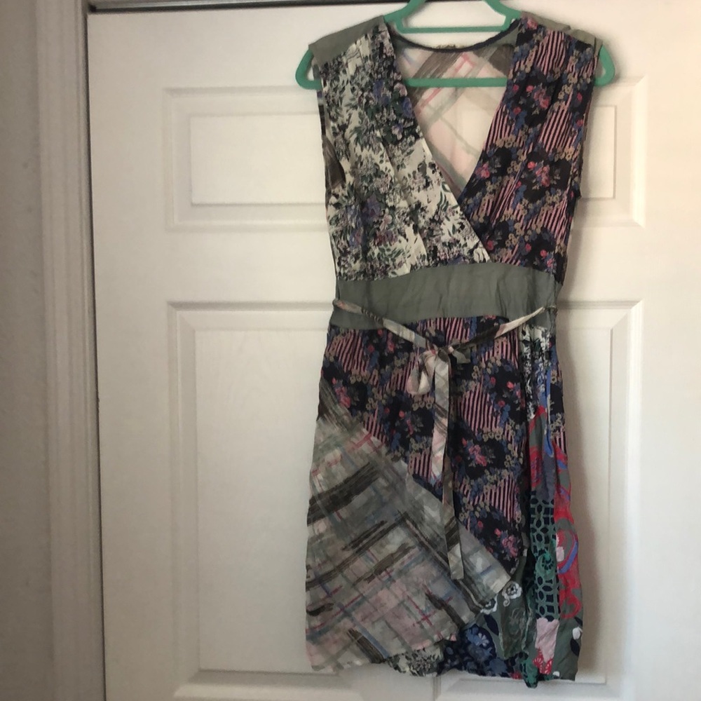 Floral dress, 100% viscose, size small